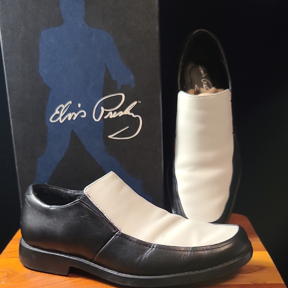 Classic Black and White Men's Loafers Elvis Presley Shoes